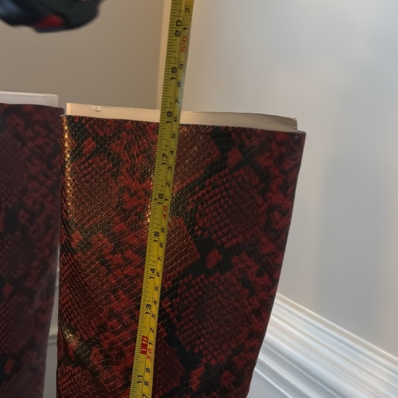 Primadonna Collection Boots Womens Red Black Knee-High Pointed Toe Block NEW - Picture 8 of 9